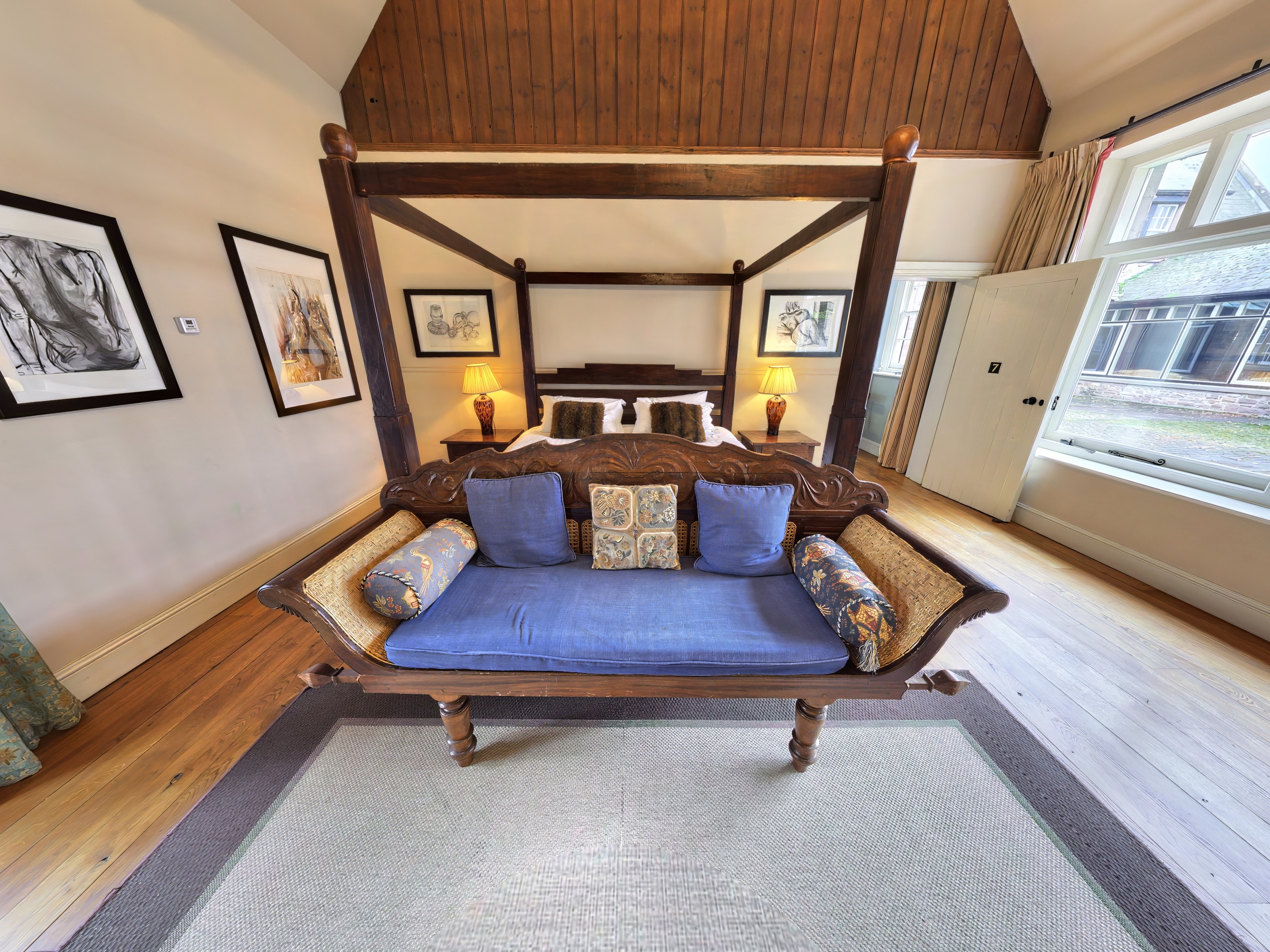 Gaussian splatting 3D virtual tour White Heron Estate exterior